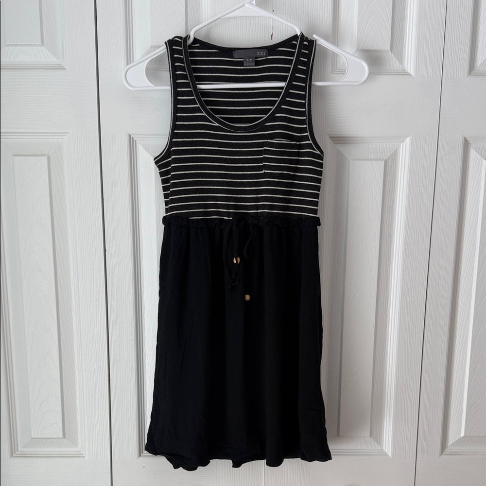 Forever 21 Black and White Striped Dress